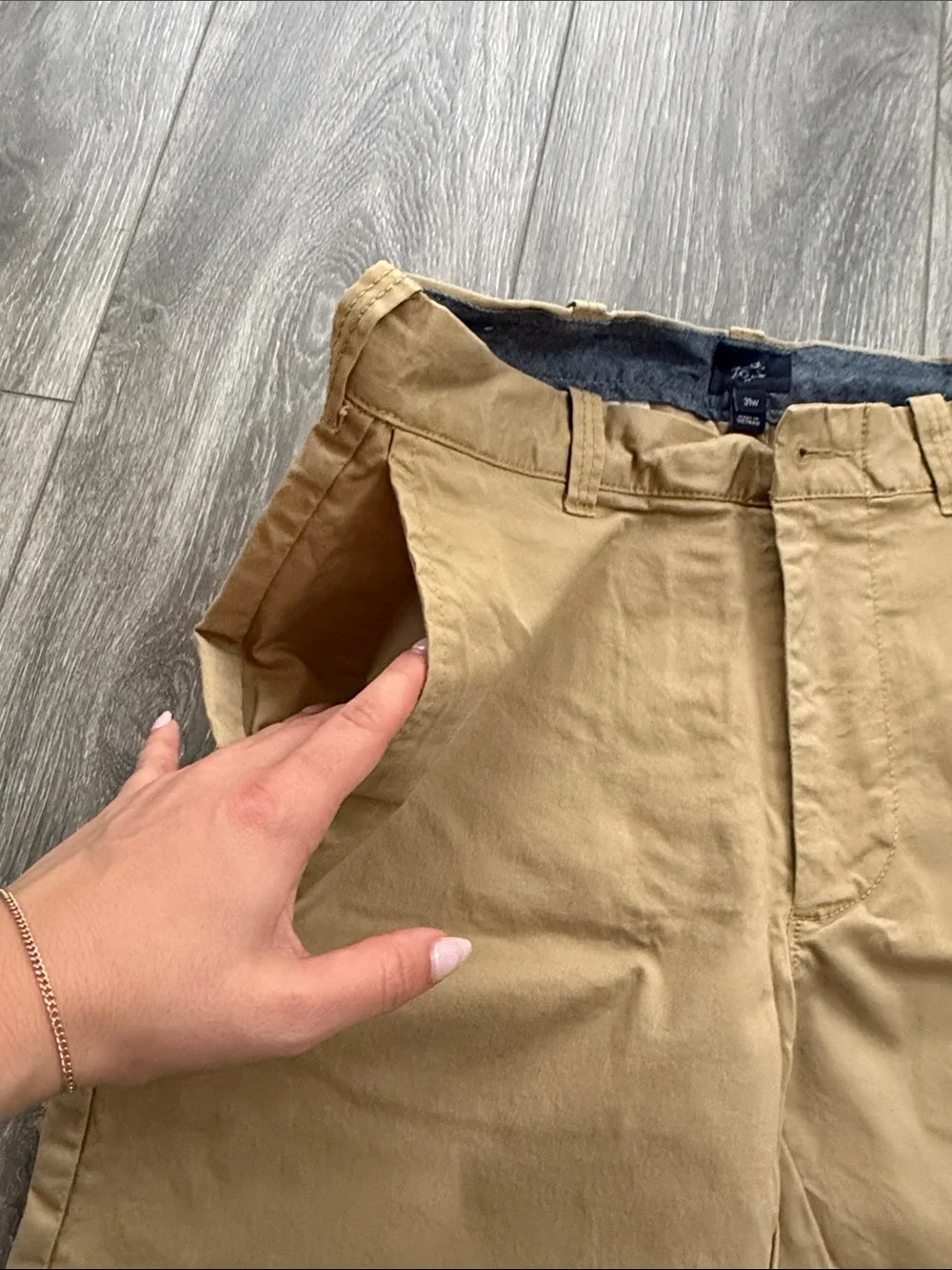 J. Crew material 98%